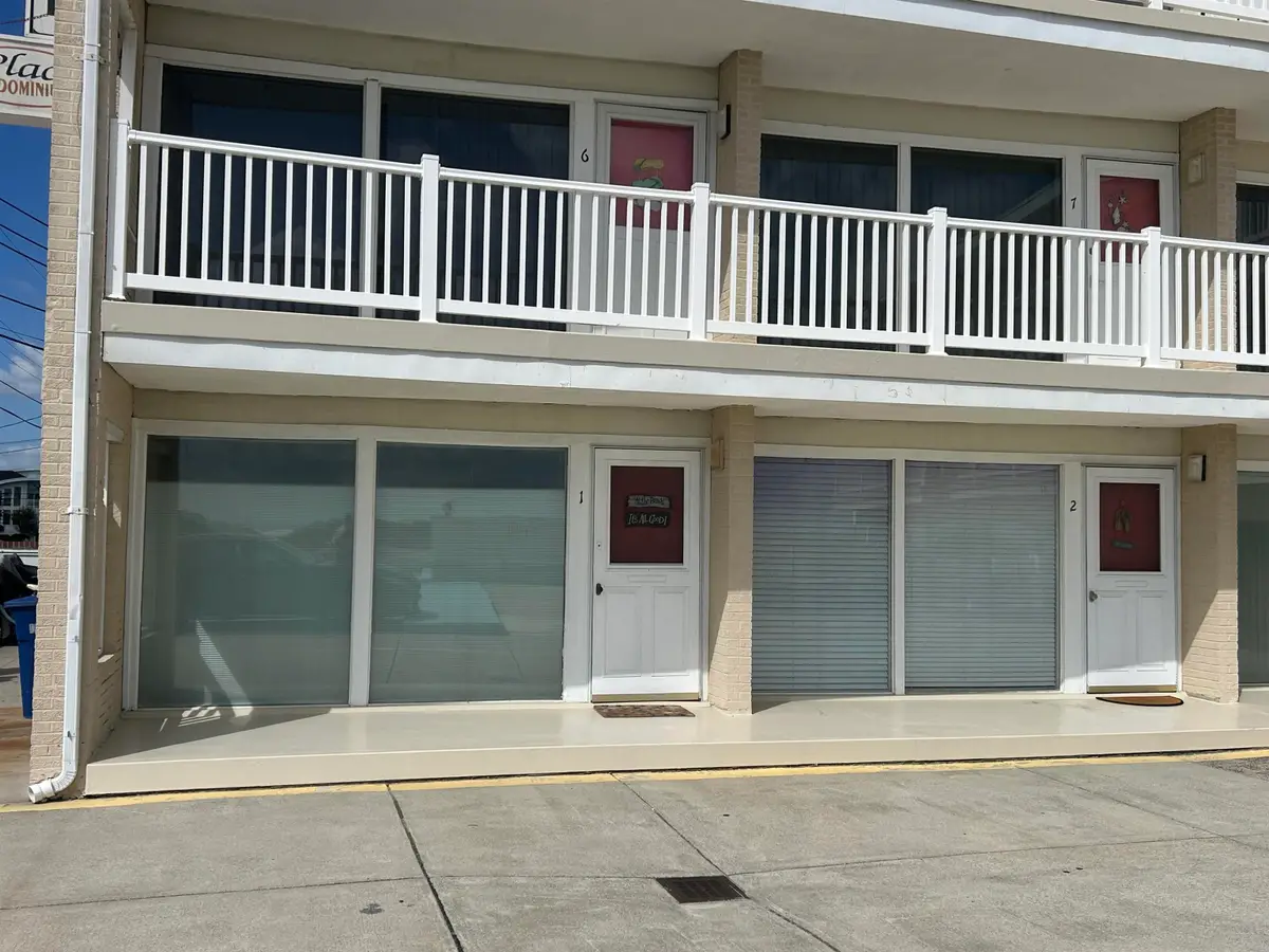 427 E Monterey Avenue, Wildwood Crest, NJ 08260 - Image #1