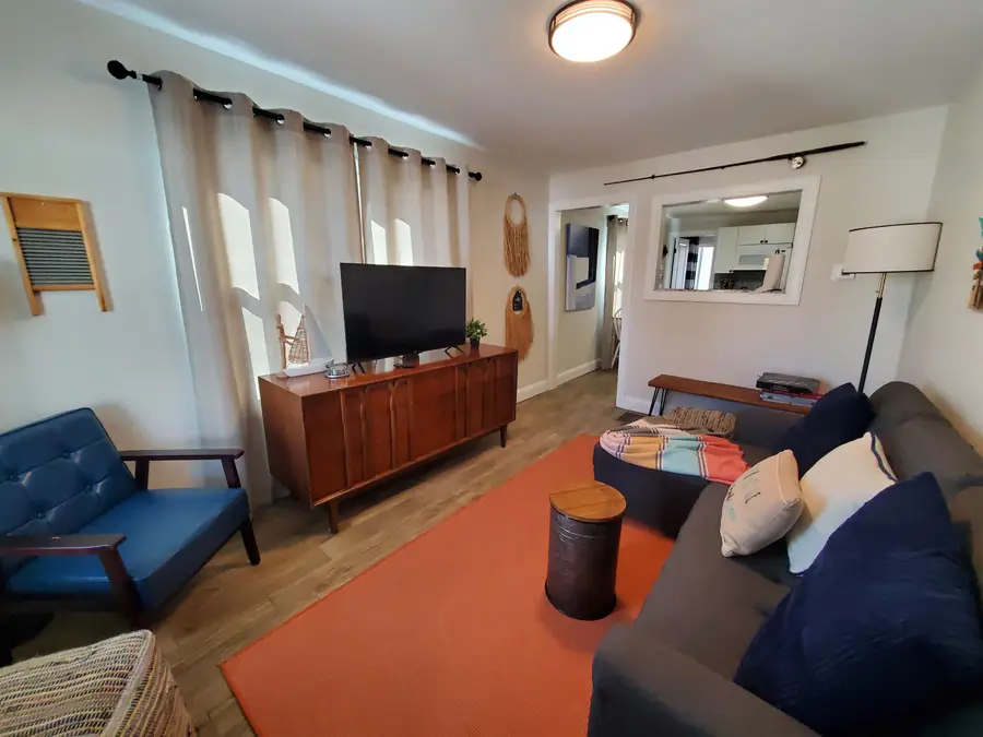 418 W Roberts Avenue, Wildwood, NJ 08260 - Image #2