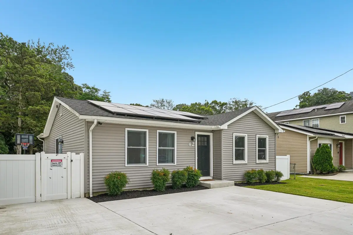 42 Franklin Avenue, Villas, NJ 08251 - Image #1