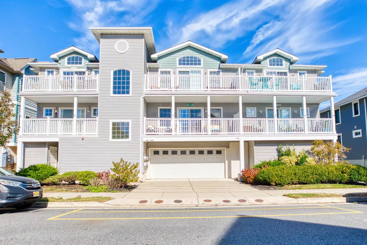 127 E Hand Avenue, Wildwood, NJ 08260 - Image #1