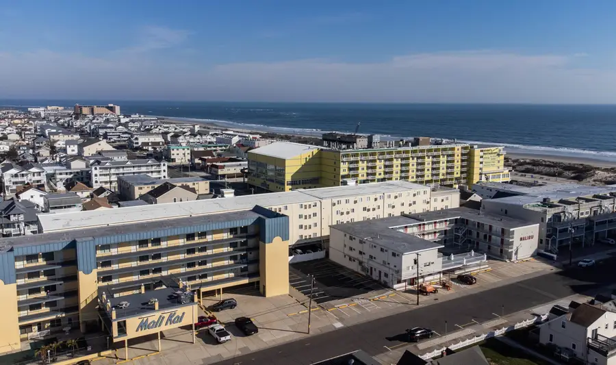 417 E 19th Avenue, North Wildwood, NJ 08260 - Image #2