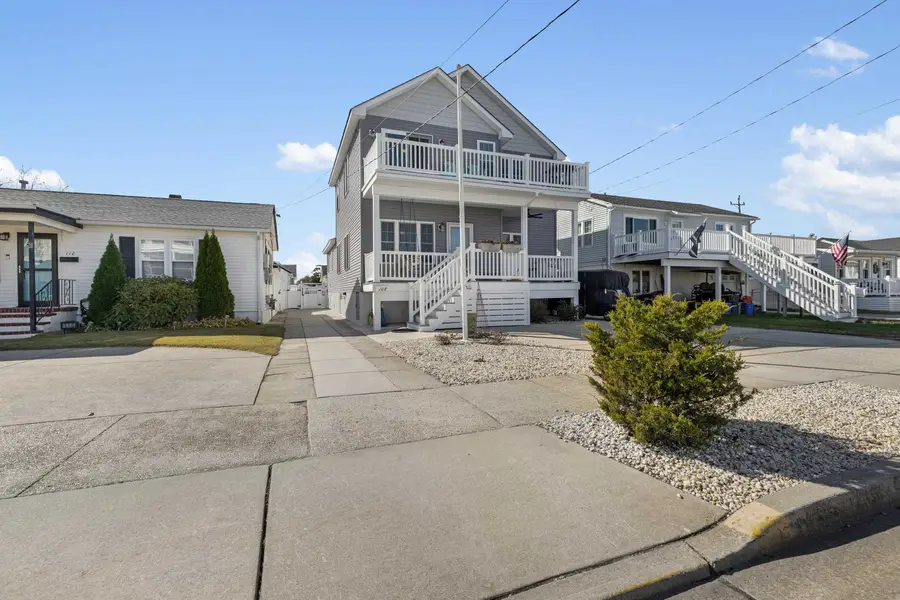 108 E 9th Avenue, North Wildwood, NJ 08260 - Image #2