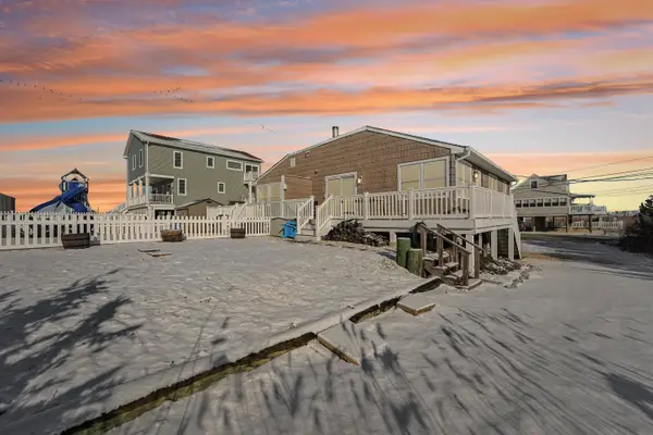 118 2nd Street, East Side, Sea Isle City, NJ 08243