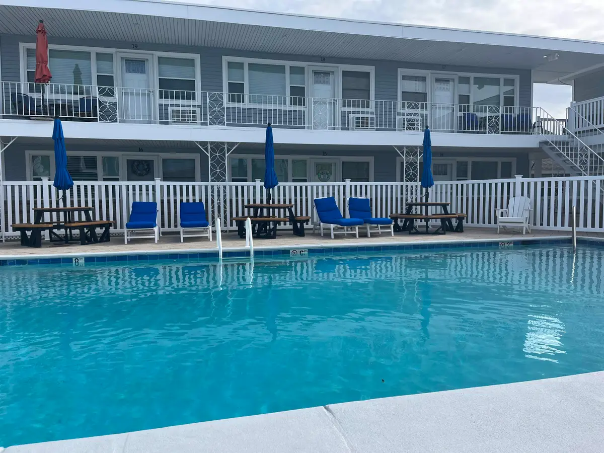 7010 Seaview Avenue, Wildwood Crest, NJ 08260 - Image #1