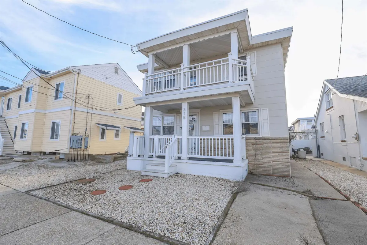 318 E Hollywood Road, Wildwood Crest, NJ 08260 - Image #1