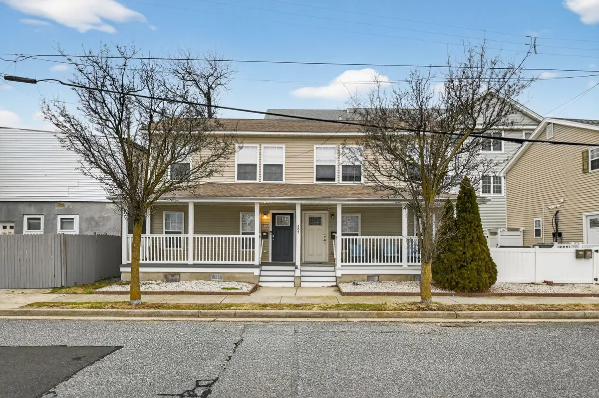 205 W Roberts Avenue, Wildwood, NJ 08260 - Image #1