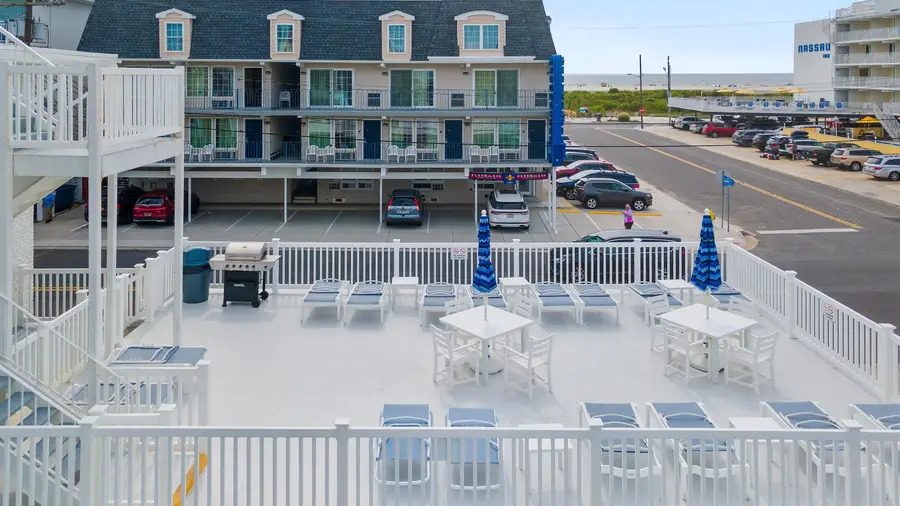6109 Atlantic Avenue, Wildwood Crest, NJ 08260-4101 - Image #3