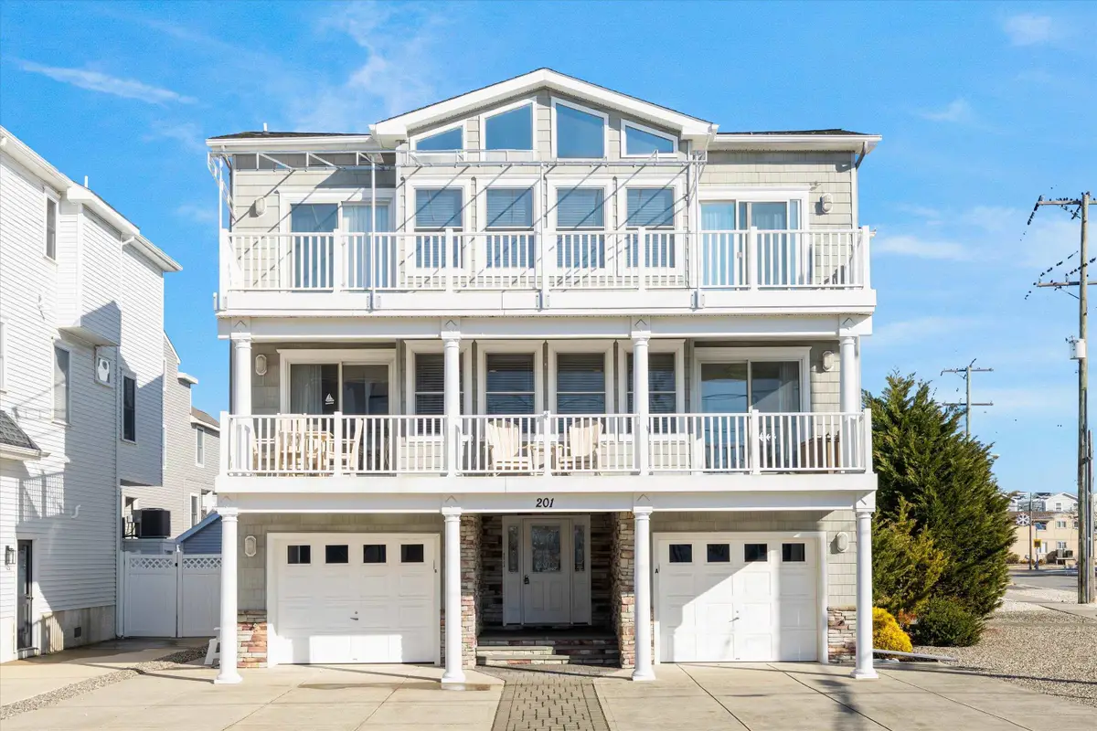 201 90th Street, Sea Isle City, NJ 08243 - Image #1