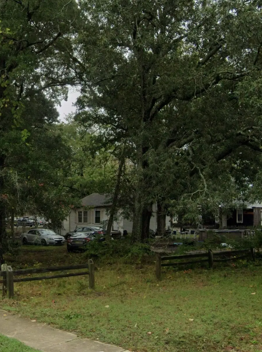 204 E Atlantic Avenue, Cape May Court House, NJ 08210-2275 - Image #2