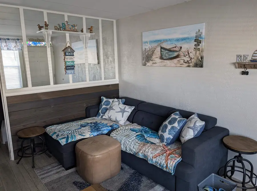 422 E 4th Avenue, North Wildwood, NJ 08260 - Image #2