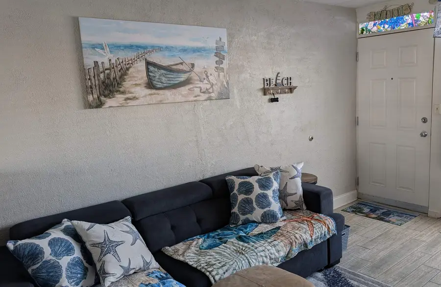 422 E 4th Avenue, North Wildwood, NJ 08260 - Image #3