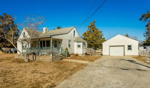 23 W Greenwood Avenue, Villas, NJ 08251