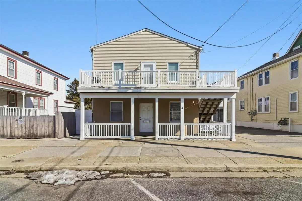 123 E Roberts Avenue, Wildwood, NJ 08260 - #1