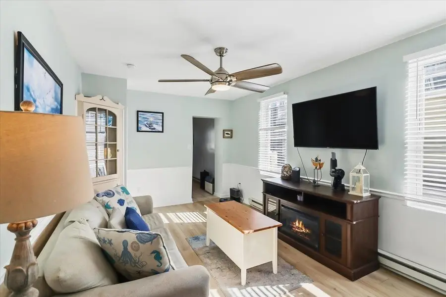 123 E Roberts Avenue, Wildwood, NJ 08260 - #3