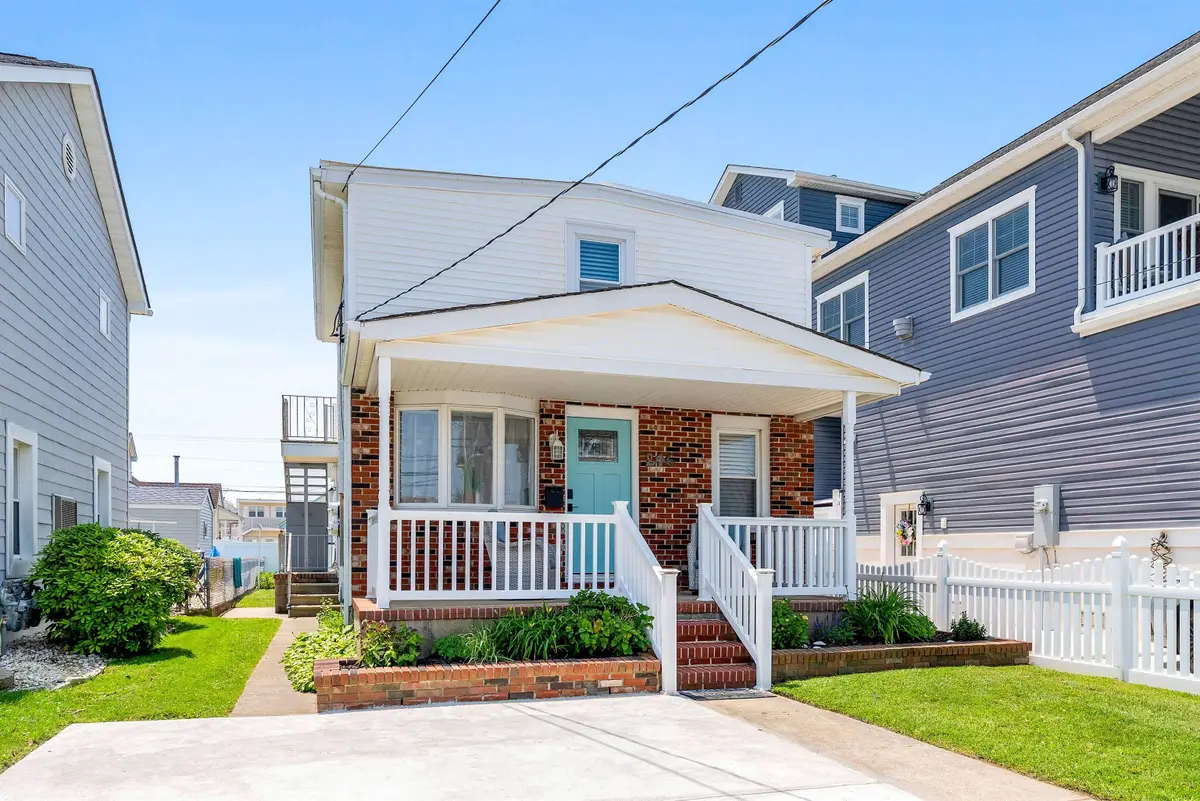 246 E 14th Avenue, North Wildwood, NJ 08260 - #1