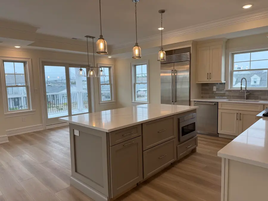 8007 Seaview Avenue, Wildwood Crest, NJ 08260 - #3