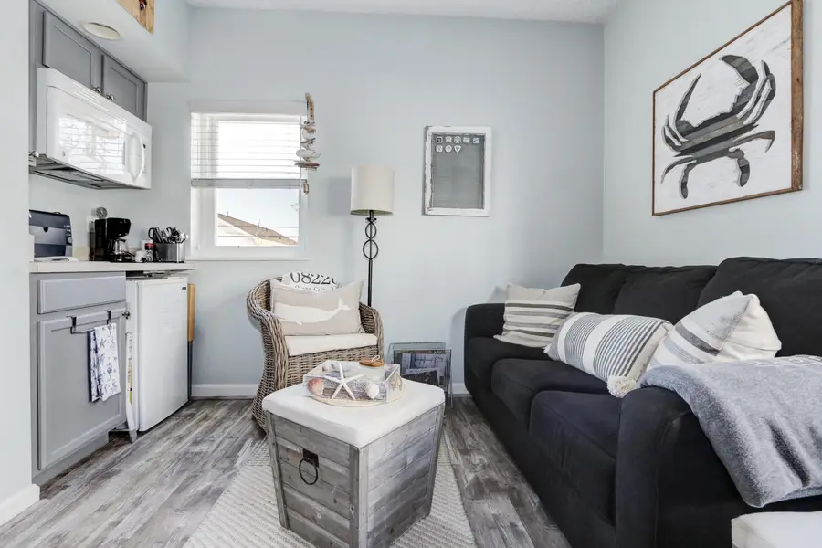 1110 Wesley Avenue, Ocean City, NJ 08226 - #3