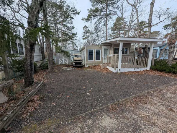 561 Corson Tavern Rd #R14, Ocean View, NJ 08230