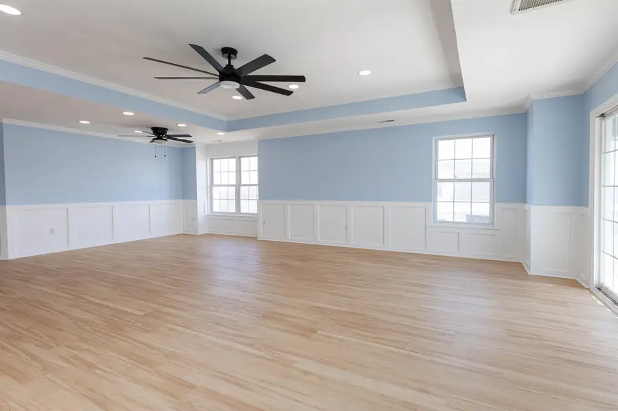 153 W Taylor Avenue, Wildwood, NJ 08260 - #2