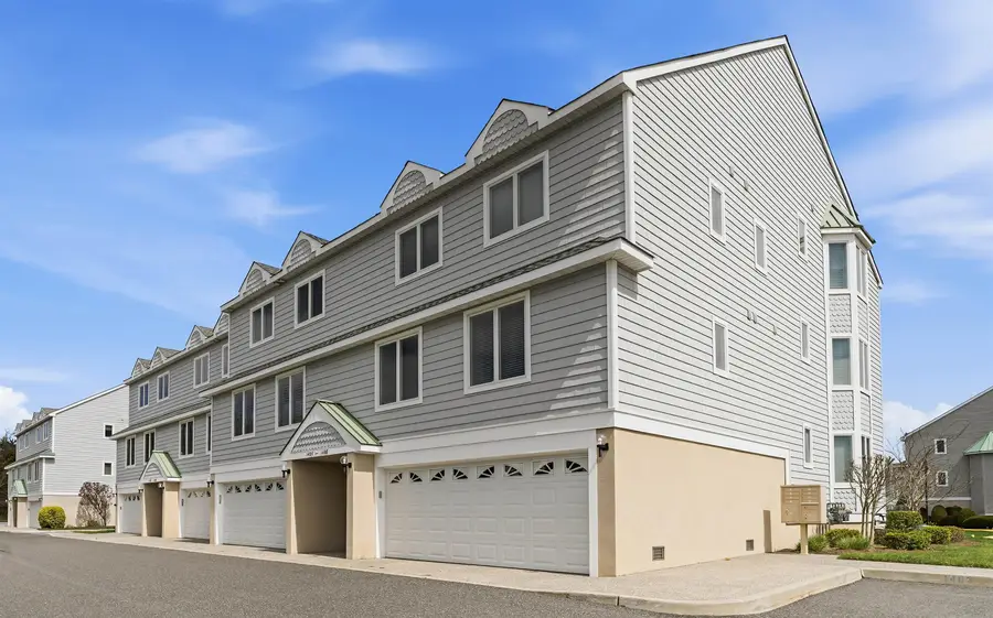 902 Ocean Drive, Lower, NJ 08204 - #3