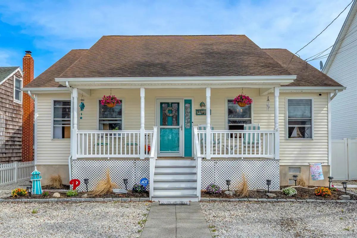 20 S 5th Street, Del Haven, NJ 08251 - #1