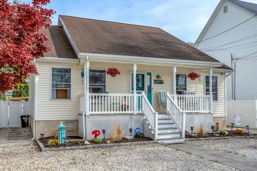 20 S 5th Street, Del Haven, NJ 08251 - #2