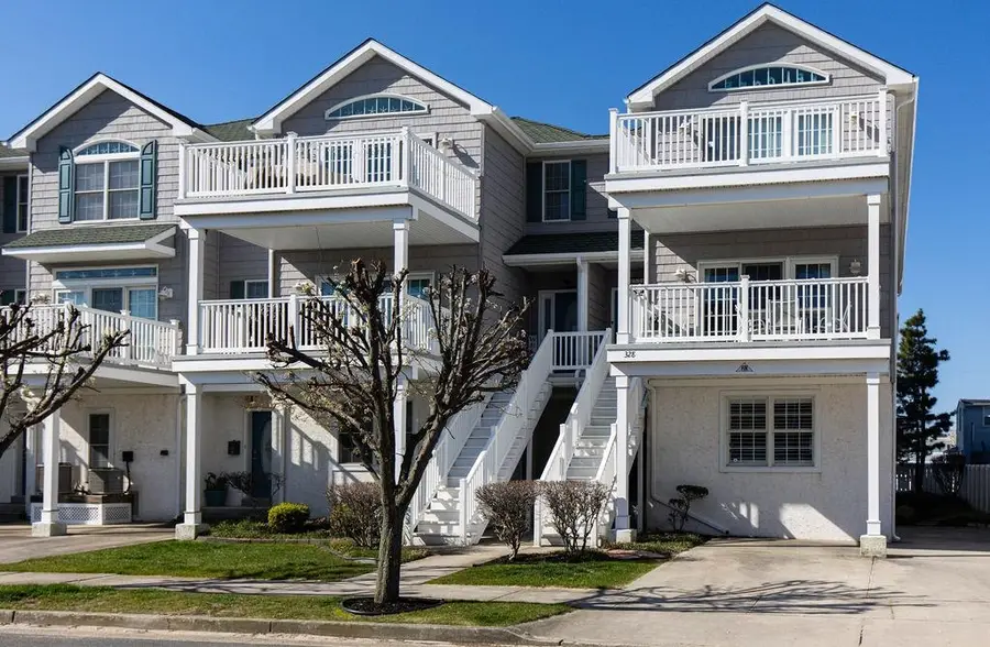 328 E 15th Avenue, North Wildwood, NJ 08260 - #3