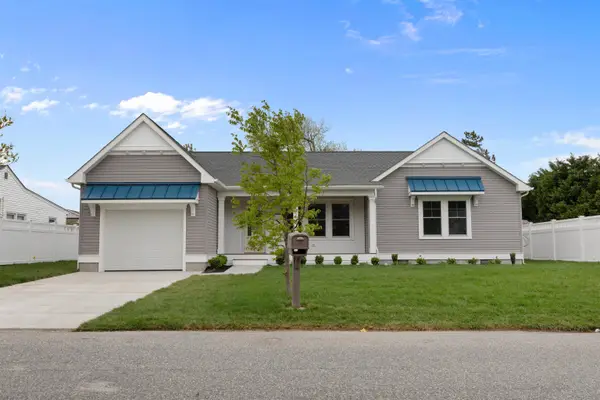 322 Village Road, Villas, NJ 08251