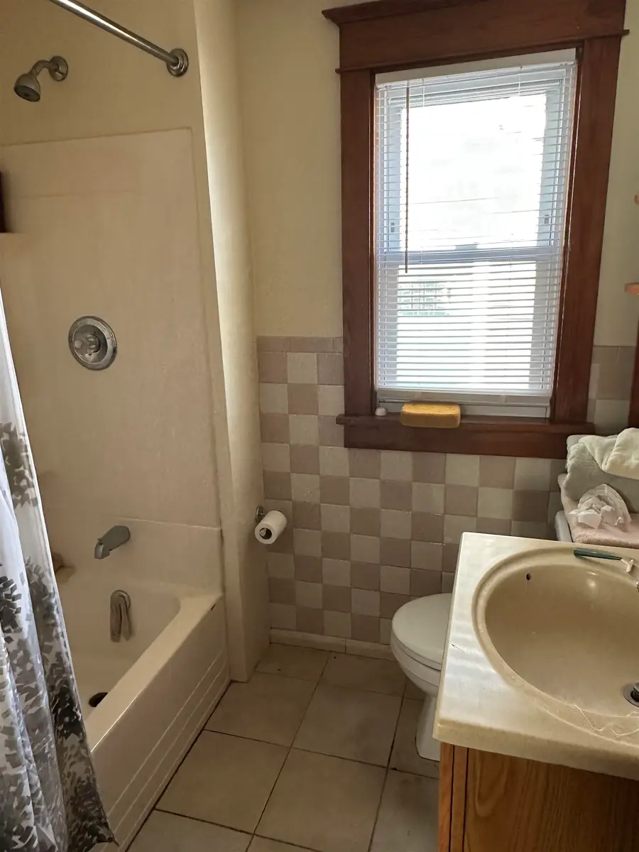 213 W Juniper Avenue, Wildwood, NJ 08260 - #3