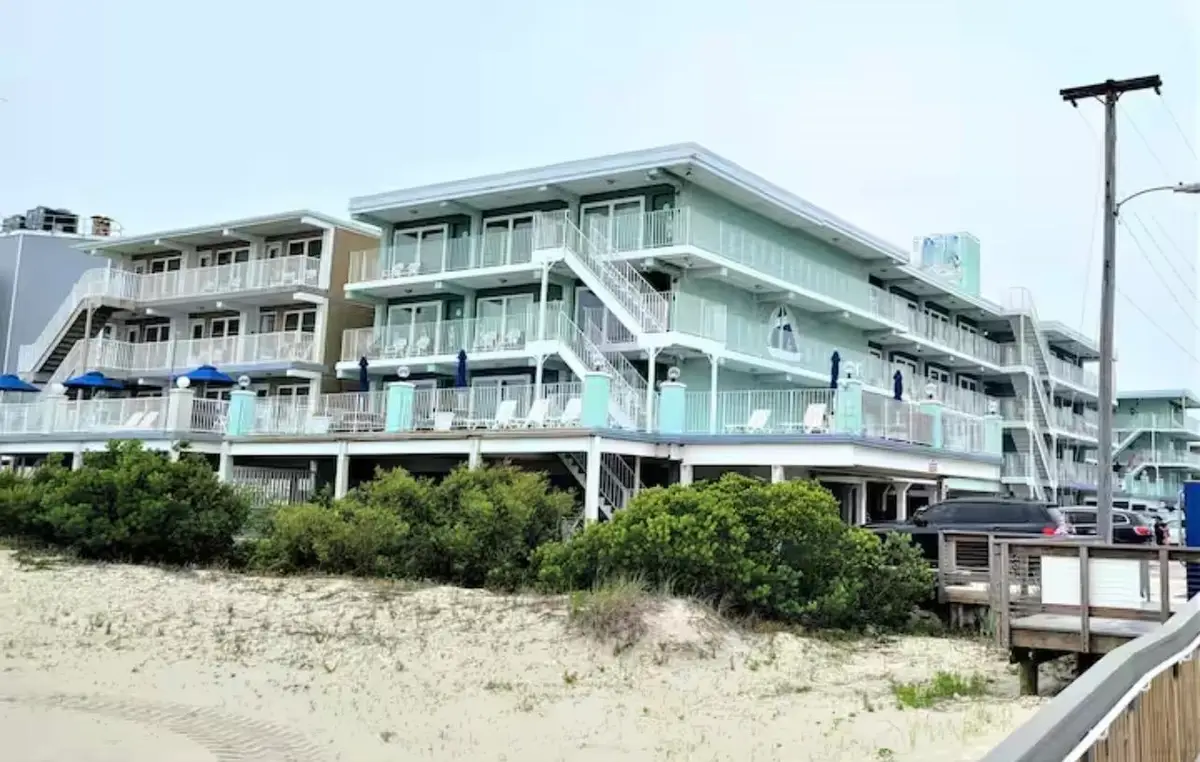 404 E Denver Avenue, Wildwood Crest, NJ 08260 - #1