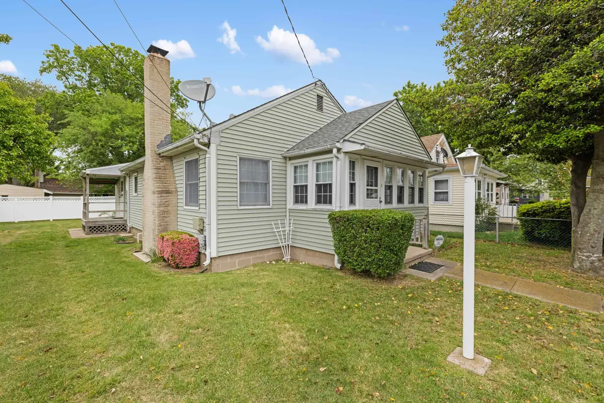 19 E Atlantic Avenue, Villas, NJ 08251 - #1