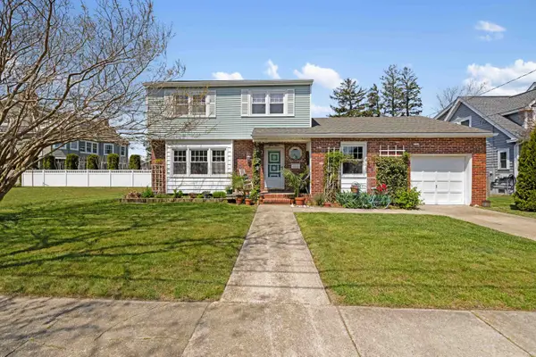 1215 Massachusetts Avenue, Cape May, NJ 08204
