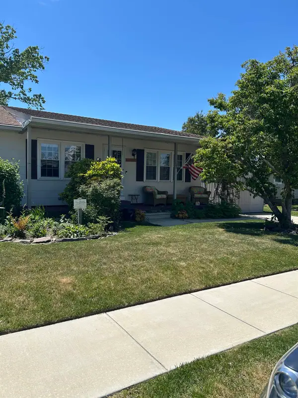 102 Roseann Avenue, North Cape May, NJ 08204