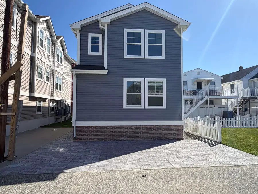 410 E 15th Avenue, North Wildwood, NJ 08260 - #3