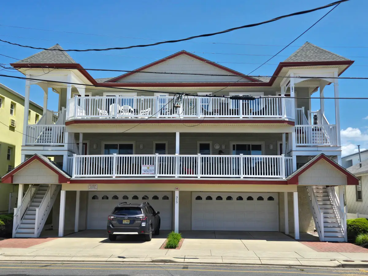 315 E Youngs Avenue, Wildwood, NJ 08260 - #1