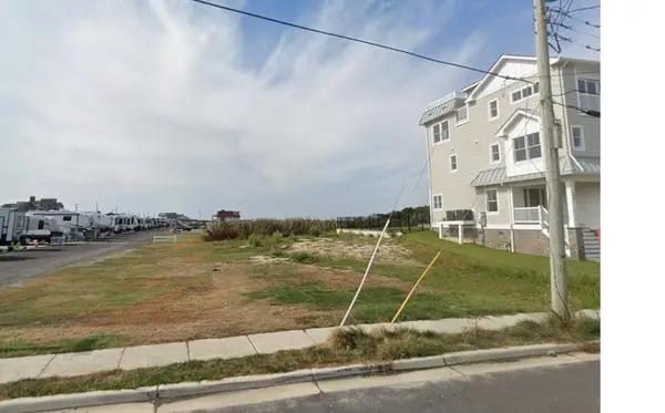 100 Prescott Avenue, Strathmere, NJ 08248