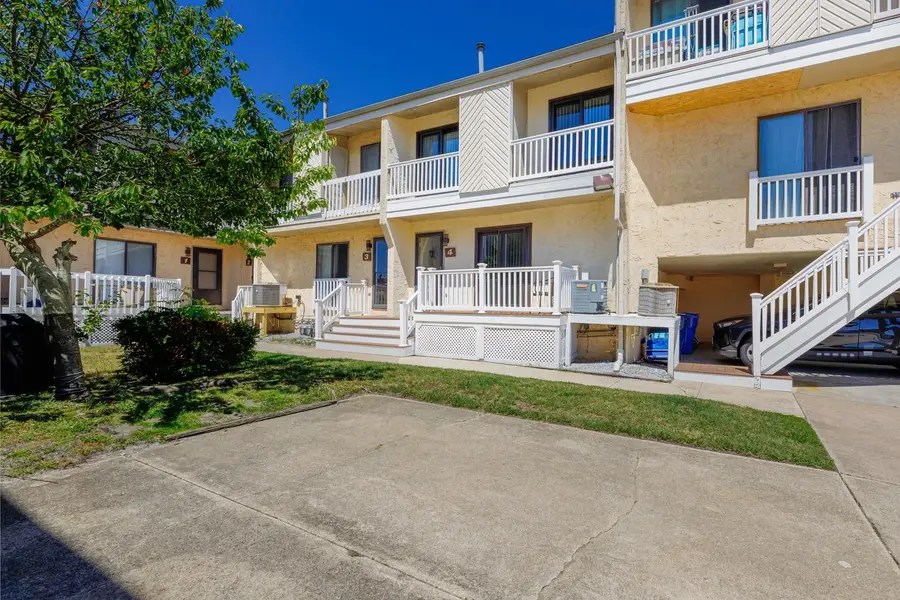 610 W Burk Avenue, Wildwood, NJ 08260 - #3