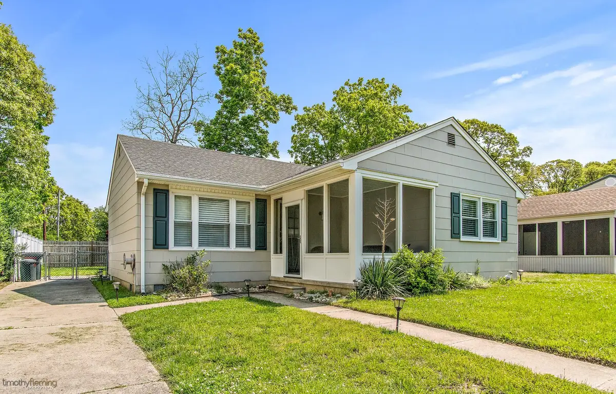 305 Village Road, Villas, NJ 08251 - #1