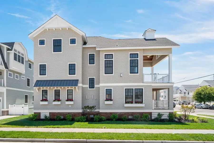 401 E 10th Avenue, North Wildwood, NJ 08260 - #2