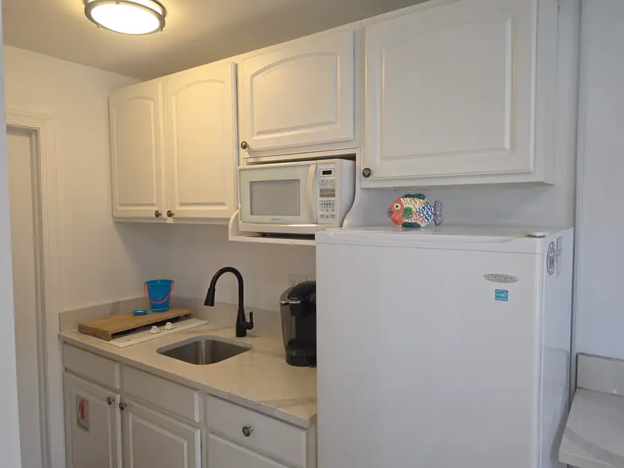 422 E 4th Street, North Wildwood, NJ 08260 - #3