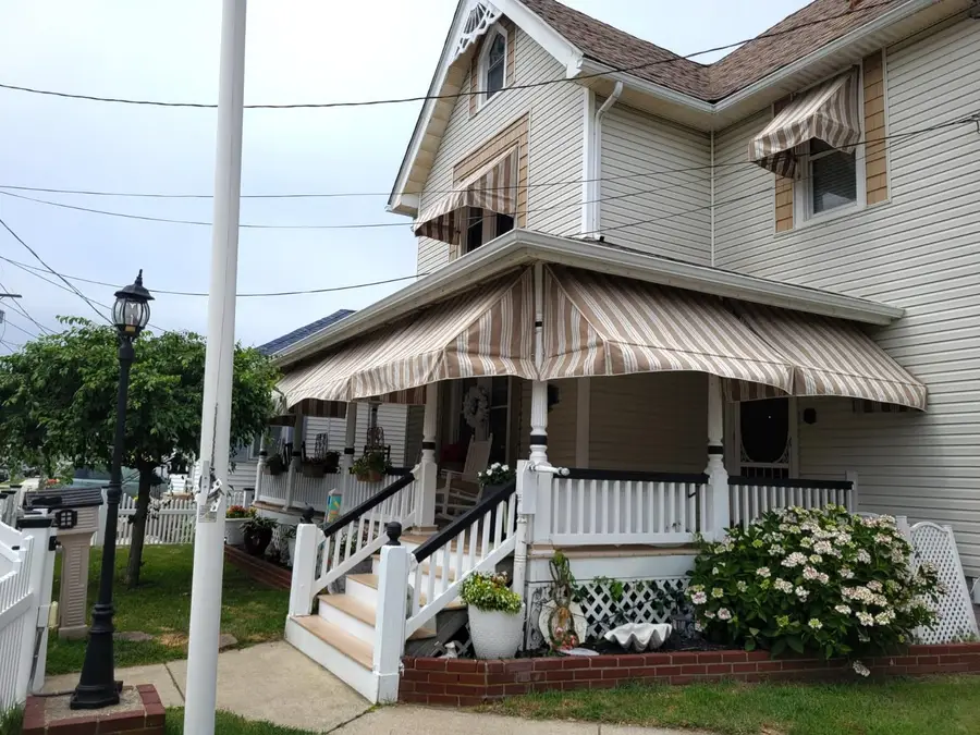 113 W Walnut Avenue, North Wildwood, NJ 08260 - #3