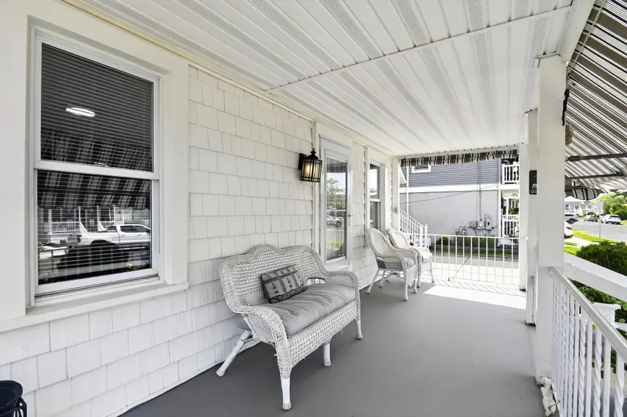 129 E 13th Avenue, North Wildwood, NJ 08260-5486 - #3