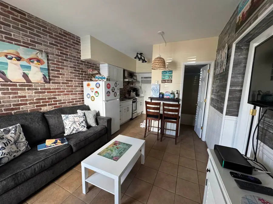 320 E Wildwood Avenue, Wildwood, NJ 08260 - #2