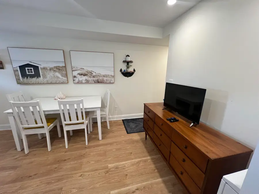 326 E Glenwood Avenue, Wildwood, NJ 08260 - #3