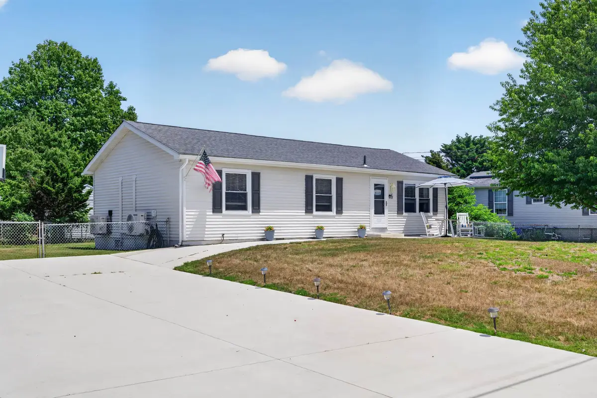 6 Rutledge Avenue, Del Haven, NJ 08251 - #1