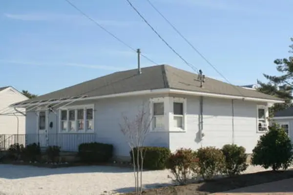135 110th Street, Stone Harbor, NJ 08247