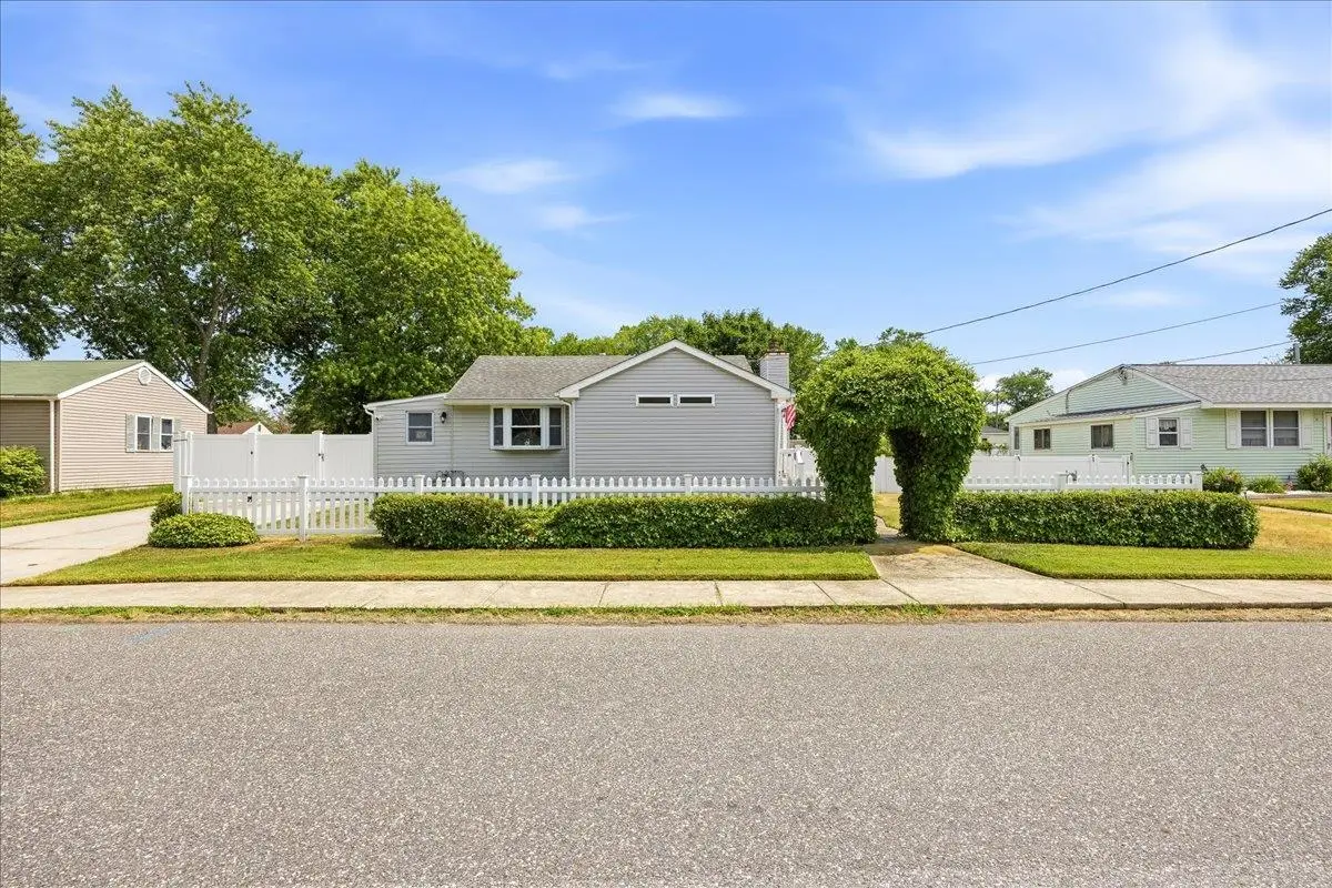 9 Susan Lane, Middle, NJ 08204 - #1