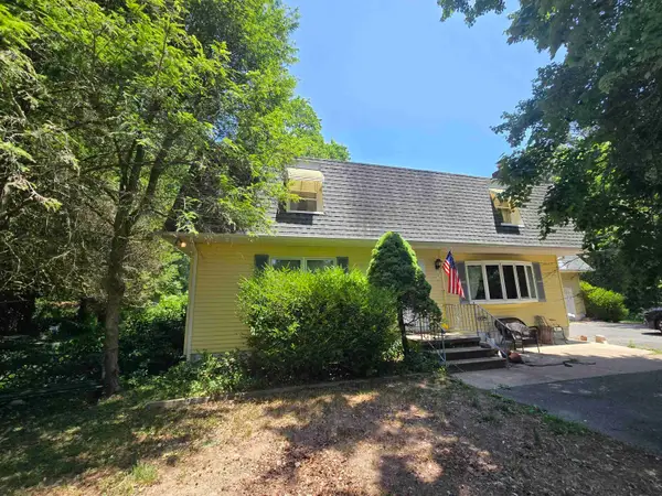 1 Beaver Dam Road, South Dennis, NJ 08210