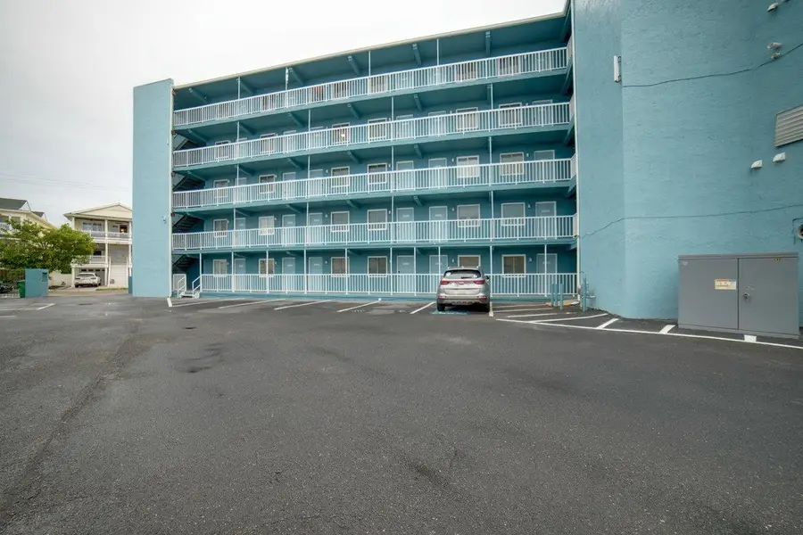 225 E Wildwood Avenue, Wildwood, NJ 08260 - #2