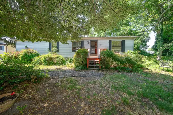288 E Miami Avenue, Villas, NJ 08251